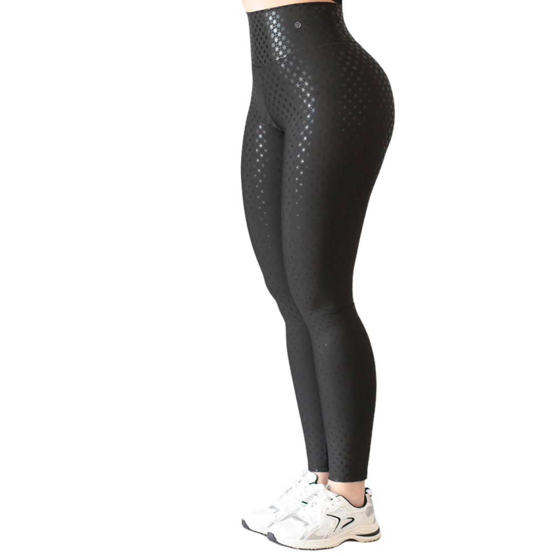 Leggings Deportivos para Mujer Fitness: Efecto Push Up, Cintura Alta, Textil Lycra Transpirable con Destellos Reflectantes✨ y Relieves de Estrellas, Color Negro | Adriana Olimpo