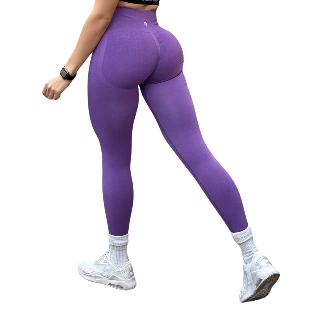 Leggings Deportivos para Mujer Fitness: Seamless Efecto Push Up y Burbuja, Cintura Alta, Textil Tejido Liso Suave Transpirable , Color Lila Skittles | Adriana Olimpo