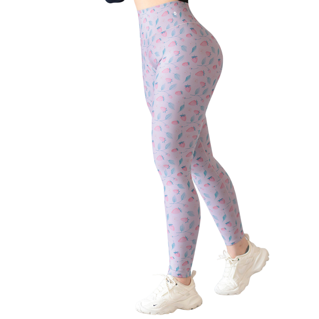 Leggings Deportivos para Mujer Fitness: Efecto Push Up, Cintura Alta, Textil Lycra Transpirable con Acabado Liso Fresitas, Color Lila | Adriana Olimpo