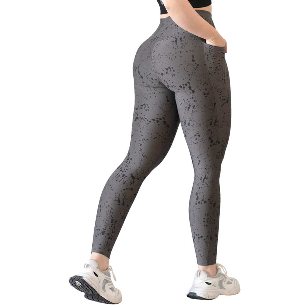 Leggings Deportivos para Mujer Fitness: Efecto Básico, Cintura Alta, Con Bolsillos Laterales, Textil Lycra Transpirable con Acabado Liso Manchas, Color Gris | Adriana Olimpo
