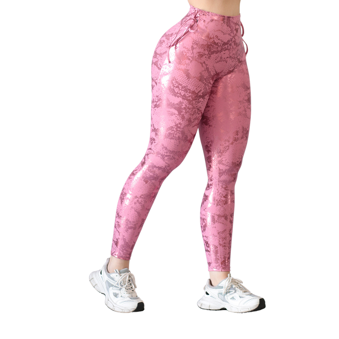Leggings Deportivos para Mujer Fitness: Efecto Push Up, Cintura Alta, Textil Lycra Transpirable con Destellos Reflectantes✨ y Relieves de Escamas, Color Rosa Baby | Adriana Olimpo