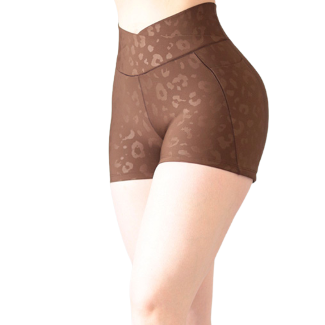 🔹 Short básico con bolsillos | Supplex Stretch, Relieves – café