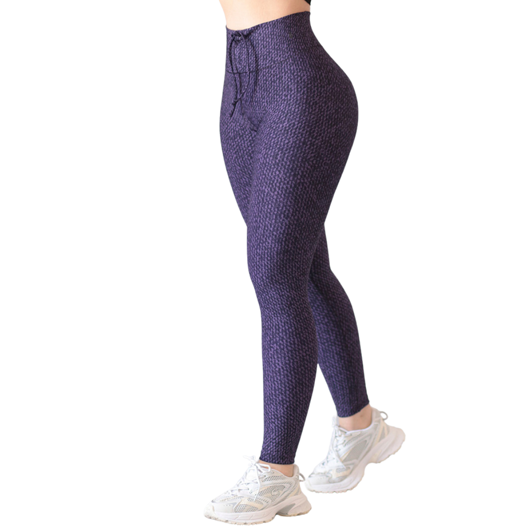 Leggings Deportivos para Mujer Fitness: Efecto Push Up, Cintura Alta, Textil Lycra Transpirable con Acabado Liso Efecto Tejido, Color Morado | Adriana Olimpo