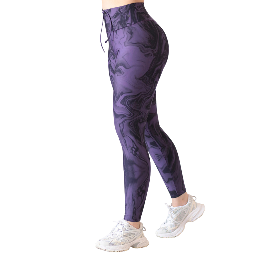 Leggings Deportivos para Mujer Fitness: Efecto Push Up, Cintura Alta, Textil Lycra Transpirable con Acabado Liso Marmoleado, Color Morado-Negro | Adriana Olimpo
