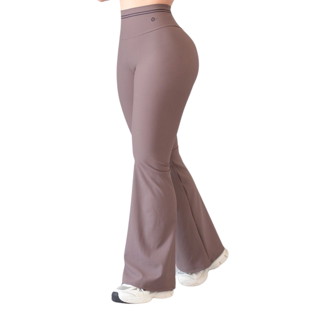 Leggings Deportivos para Mujer Fitness: Efecto Básico, Cintura Alta, Textil Lycra Transpirable con Relieves Lineas, Color Café Mocca | Adriana Olimpo