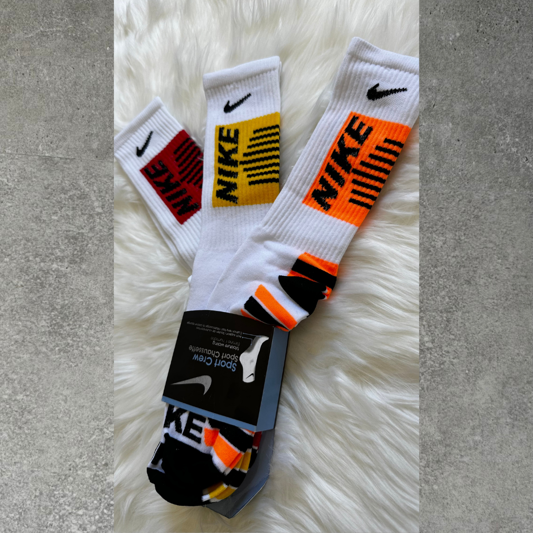 LITE | Paquete con 3 pares de calcetas deportivas