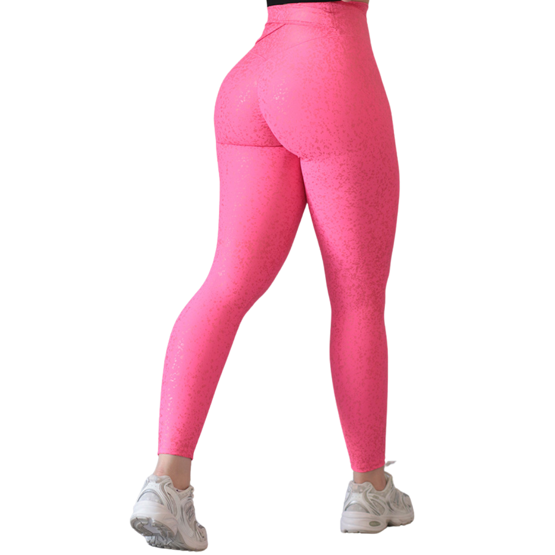 Leggings Deportivos para Mujer Fitness: Efecto Push Up, Cintura Alta, Textil Lycra Transpirable con Destellos Reflectantes✨ y Relieves Splash, Color Rosa Neón | Adriana Olimpo