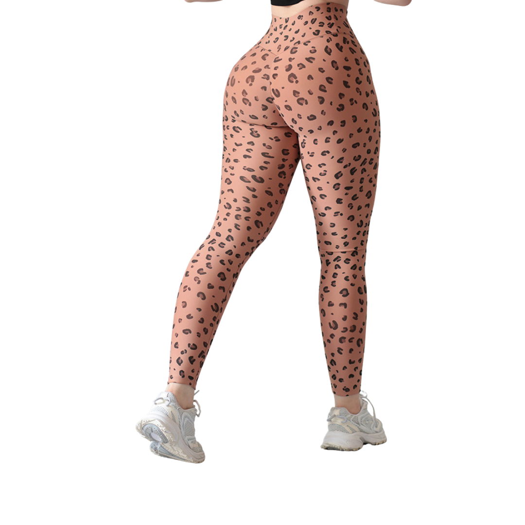 Leggings deportivos supplex para mujer, efecto push up con cintura alta, textil lycra transpirable con acabado liso leopardo. Color terracota | Adriana Olimpo