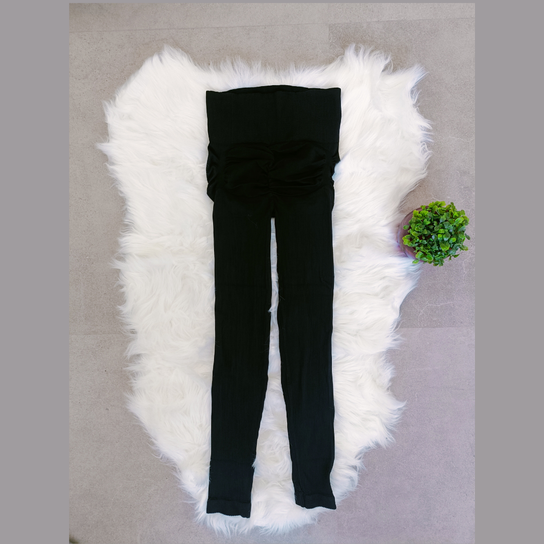 Morita Fit | Leggins Push Up acanalado NEGRO