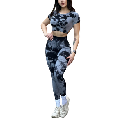 Conjunto Deportivo para Mujer Fitness: Top Manga Corta, Espalda Descubierta,  Efecto Push Up, Textil Tejido, Transpirable con Relieve de Lineas, Tie Day | Adriana Olimpo