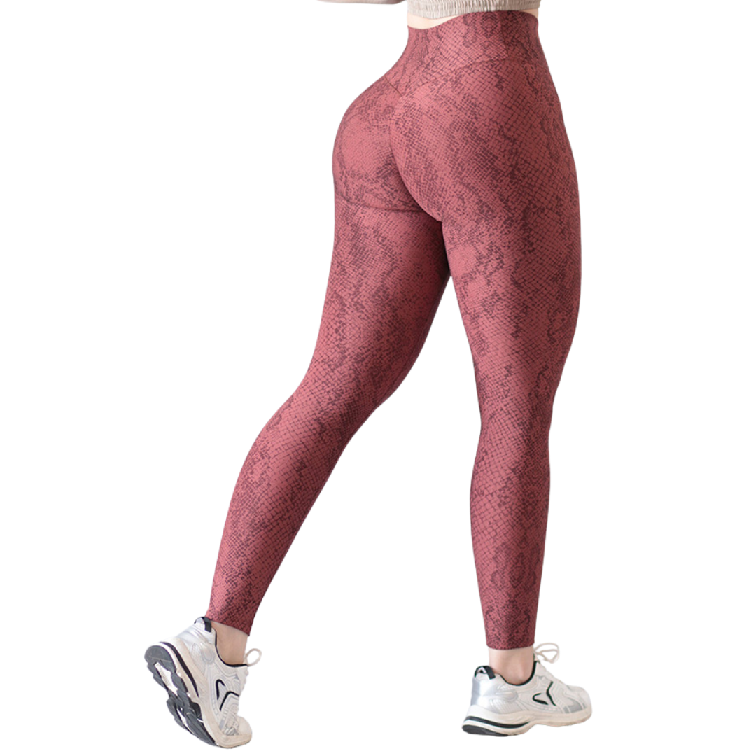 Leggings Deportivos para Mujer Fitness: Efecto Push Up, Cintura Alta, Textil Lycra Transpirable con Acabado Liso Reptil, Color Chedron | Adriana Olimpo
