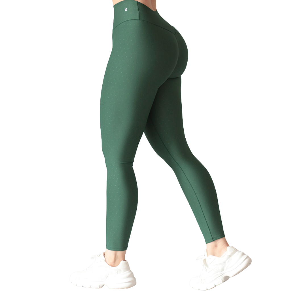 Leggings deportivos supplex para mujer, efecto push up con cintura alta, textil lycra transpirable con relieves de minipuntos. Color verde | Adriana Olimpo