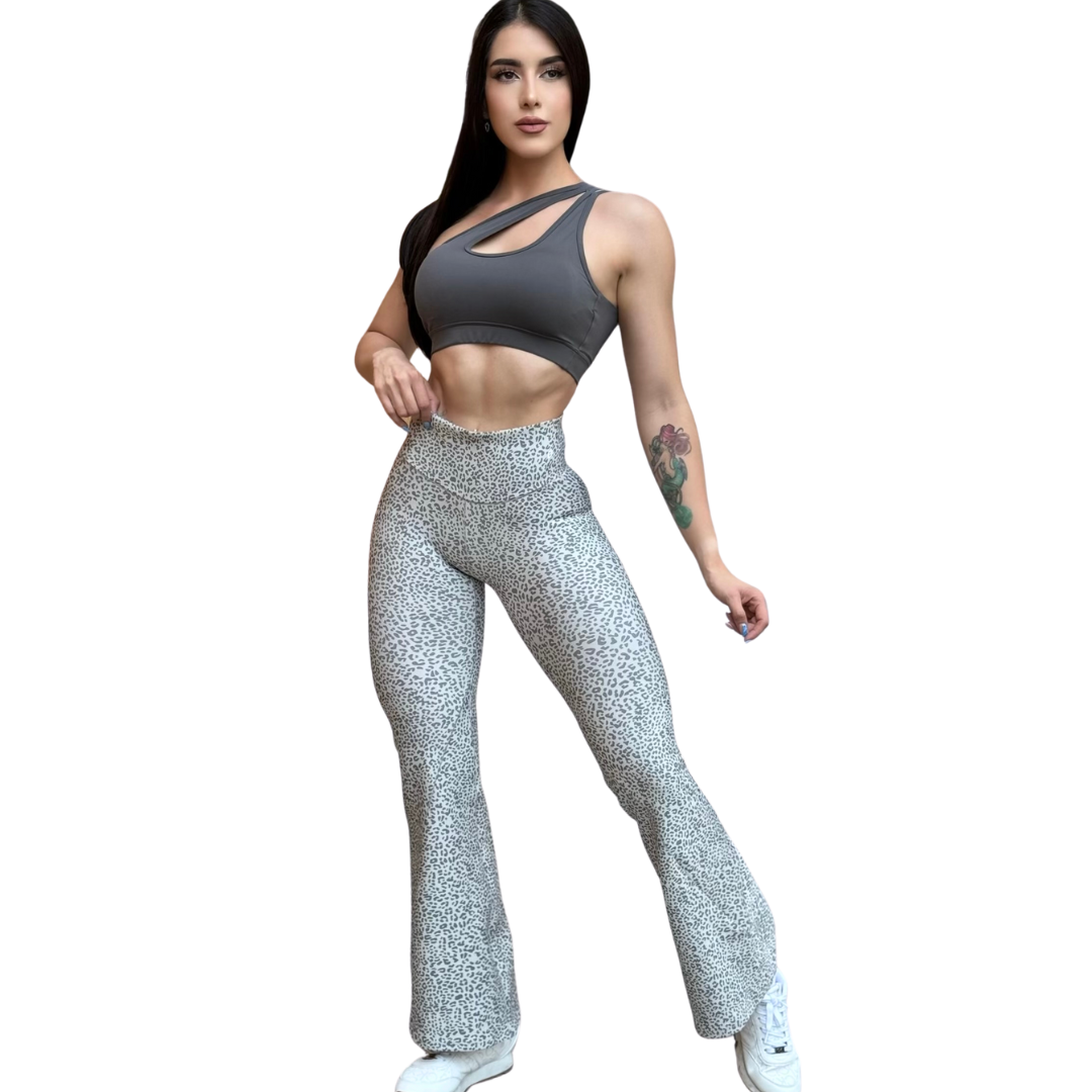 Top con copas | Alto Impacto, Liso –  Gris Luna