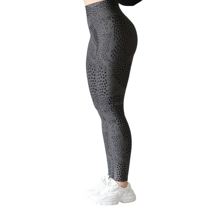 Leggings deportivos supplex para mujer, efecto push up con cintura alta, textil lycra transpirable con acabado liso. Color gris | Adriana Olimpo