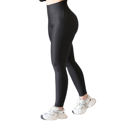 Leggings Deportivos para Mujer Fitness:  Efecto Básico, Cintura Alta, Textil Lycra Transpirable con Relieves de Cubos, Color Negro | Adriana Olimpo