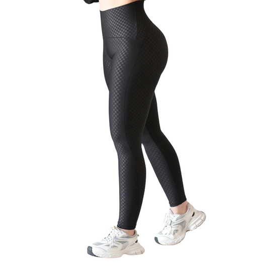 Leggings Deportivos para Mujer Fitness:  Efecto Básico, Cintura Alta, Textil Lycra Transpirable con Relieves de Cubos, Color Negro | Adriana Olimpo