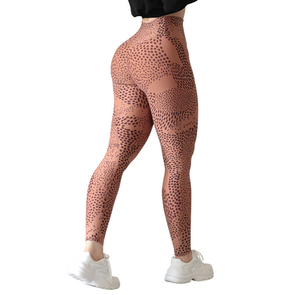 Leggings deportivos supplex para mujer, efecto push up con cintura alta, textil lycra transpirable con acabado liso. Color tangerine | Adriana Olimpo
