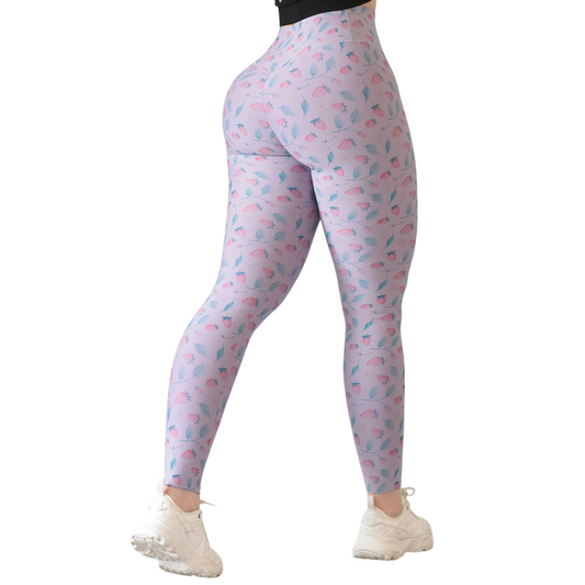 Leggings Deportivos para Mujer Fitness: Efecto Push Up, Cintura Alta, Textil Lycra Transpirable con Acabado Liso Fresitas, Color Lila | Adriana Olimpo