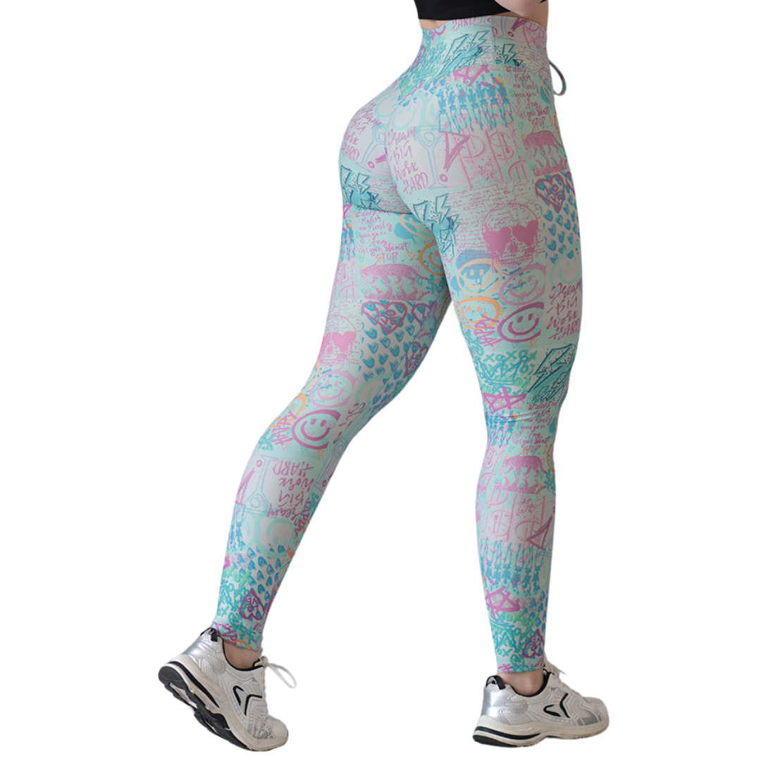 Leggings Deportivos para Mujer Fitness: Efecto Push Up, Cintura Alta, Textil Lycra Transpirable con Acabado Liso Happy, Color Morado | Adriana Olimpo