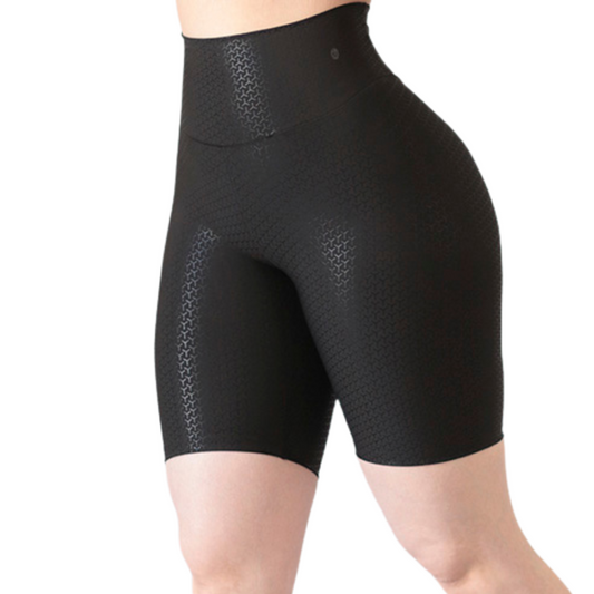 Shorts Deportivos para Mujer Fitness:  Efecto Push Up, Cintura Alta, Textil Lycra Transpirable con Destellos Reflectantes✨ y Relieves Fish, Color Negro | Adriana Olimpo