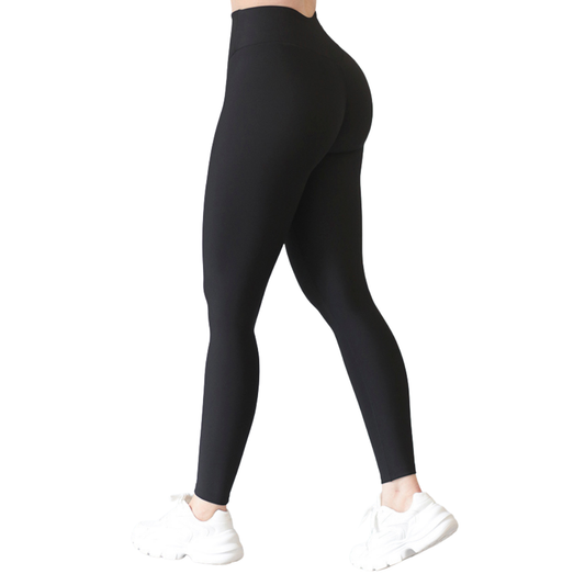 Leggings deportivos supplex para mujer, efecto push up con cintura alta, textil lycra transpirable con acabado liso. Color negro | Adriana Olimpo