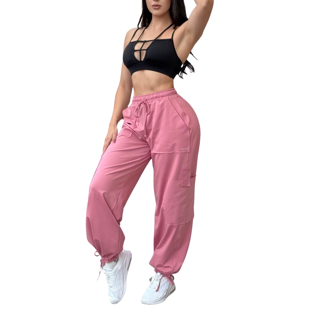 Joggers Cargo Deportivo para Mujer Fitness: Efecto Básico, Cintura Alta, Bolsillos Grandes, Jaretas Ajustables, Textil Lycra Transpirable con Acabado Liso, Color Palo de Rosa | Adriana Olimpo
