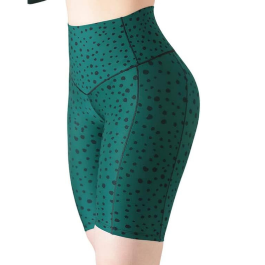 Short Biker Deportivos para Mujer Fitness: Efecto Básico, Cintura Alta, Textil Lycra Transpirable con Acabado Liso, Color Verde | Adriana Olimpo