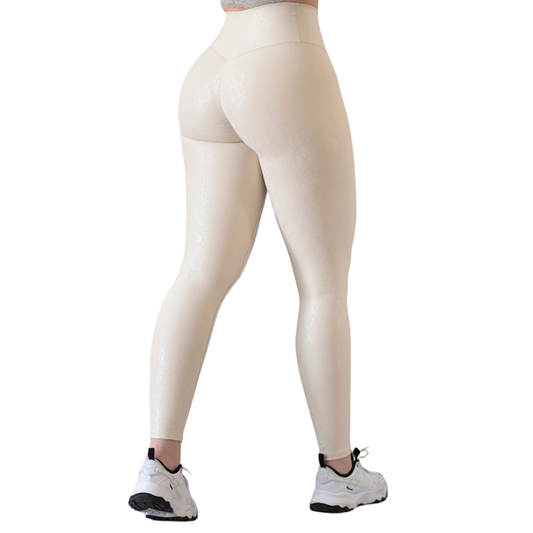 Leggings Deportivos para Mujer Fitness:  Efecto Push Up, Cintura Alta, Textil Lycra Transpirable con Destellos Reflectantes✨ Color Beige | Adriana Olimpo
