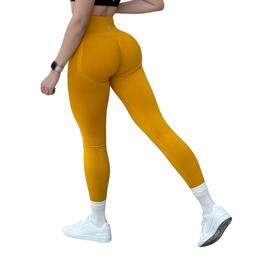 Leggings Deportivos para Mujer Fitness: Seamless Efecto Push Up y Burbuja, Cintura Alta, Textil Tejido Liso Suave Transpirable , Color Amarillo Mostaza | Adriana Olimpo