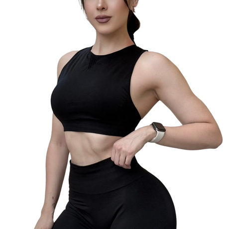 Top con copas | Alto Impacto, Liso –  Negro