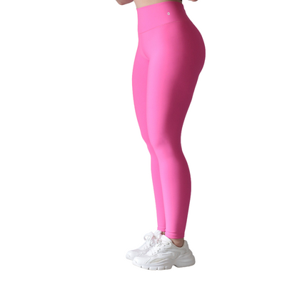 Leggings deportivos supplex para mujer, efecto push up con cintura alta, textil lycra transpirable con acabado liso. Color rosa neón | Adriana Olimpo