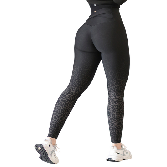 Leggings deportivos supplex para mujer, efecto push up con cintura alta, textil lycra transpirable con acabado liso print degradado. Color gris | Adriana Olimpo