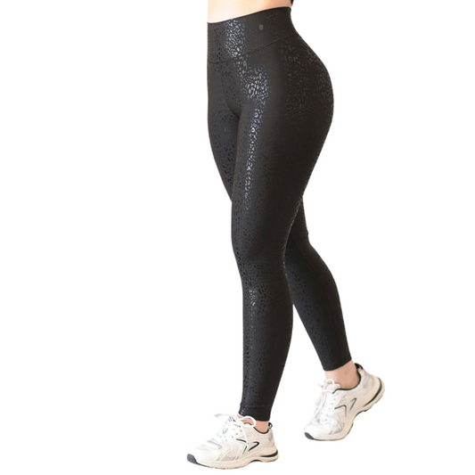 Leggings Deportivos para Mujer Fitness:  Efecto Push Up, Cintura Alta, Textil Lycra Transpirable con Destellos Reflectantes✨ y Relieves Print, Color Negro | Adriana Olimpo