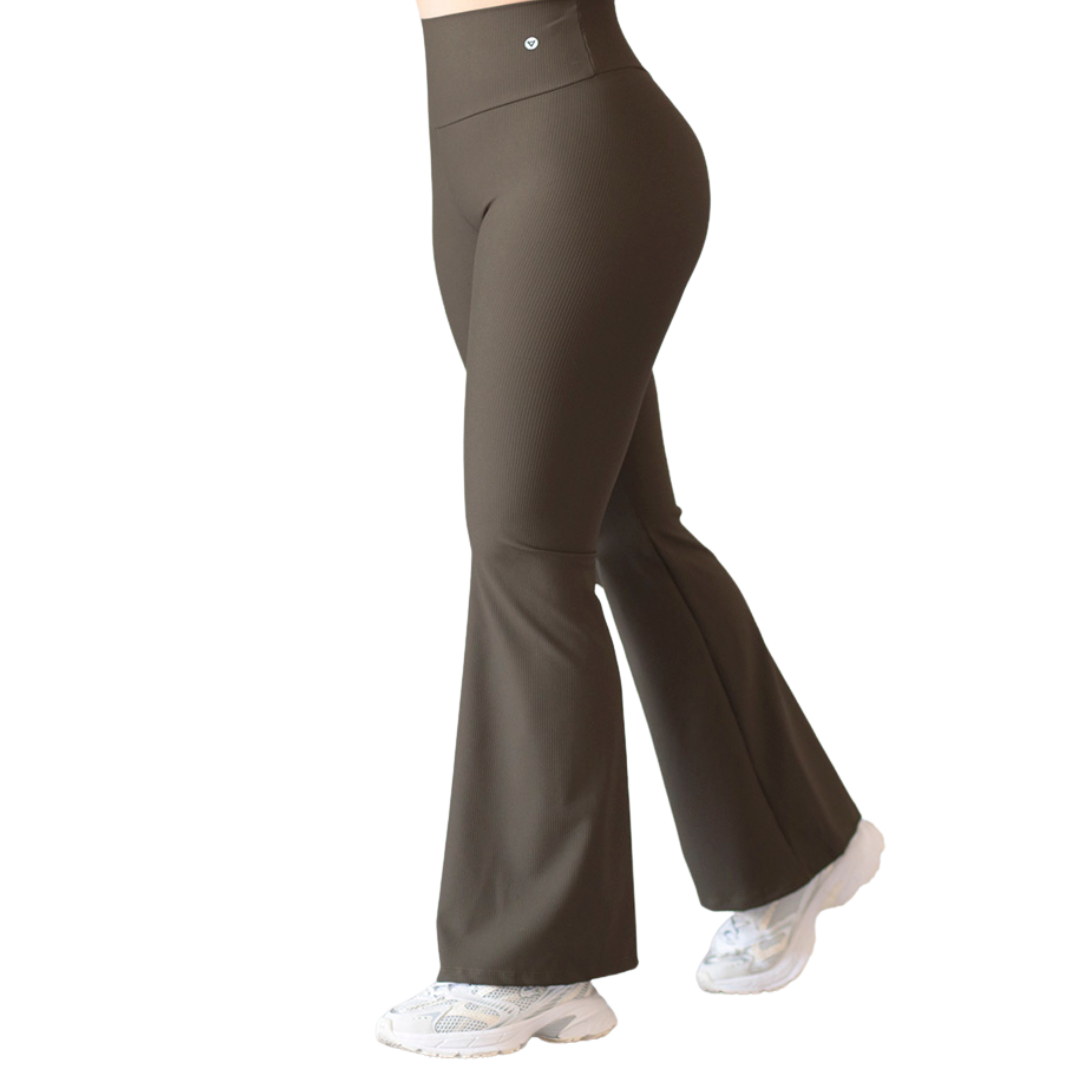 Leggings Deportivos para Mujer Fitness:  Efecto Push Up, Cintura Alta, Textil Lycra Transpirable con Relieves de Lineas, Color Verde | Adriana Olimpo