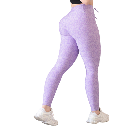 Leggings Deportivos para Mujer Fitness: Efecto Push Up, Cintura Alta, Textil Lycra Transpirable con Acabado Liso Flores, Color Morado Bebé | Adriana Olimpo