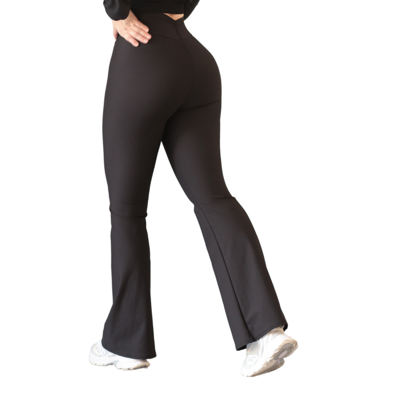 ADRIANAOLIMPO® | Leggins - Leggings Campana básico | Supplex Stretch, Liso – Negro | Ropa deportiva para mujer Elite HotSale Blackfriaday Envío Gratis a México. Mayoreo Menudeo Ofertas Exclusivas