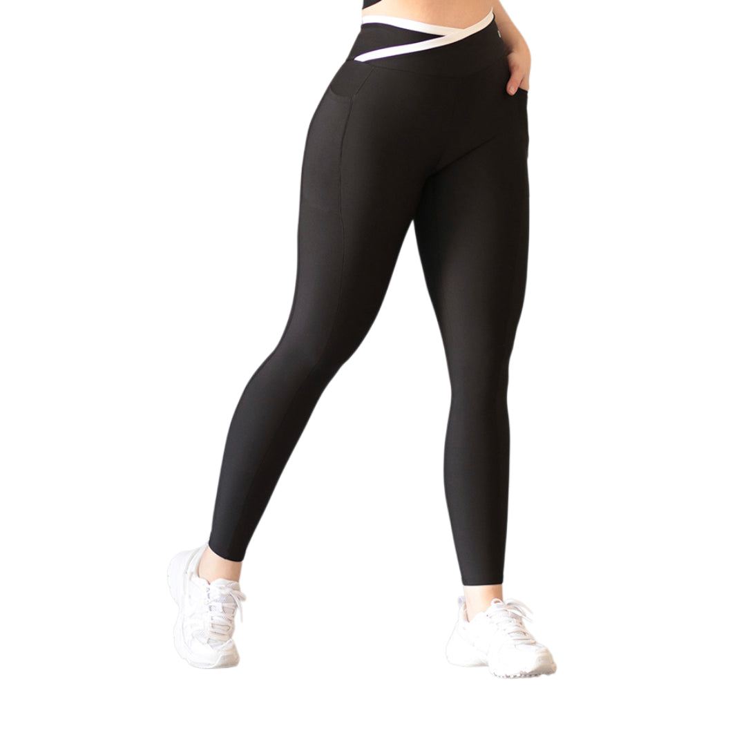 Leggings básico con bolsillos | Supplex Stretch, Liso – Negra