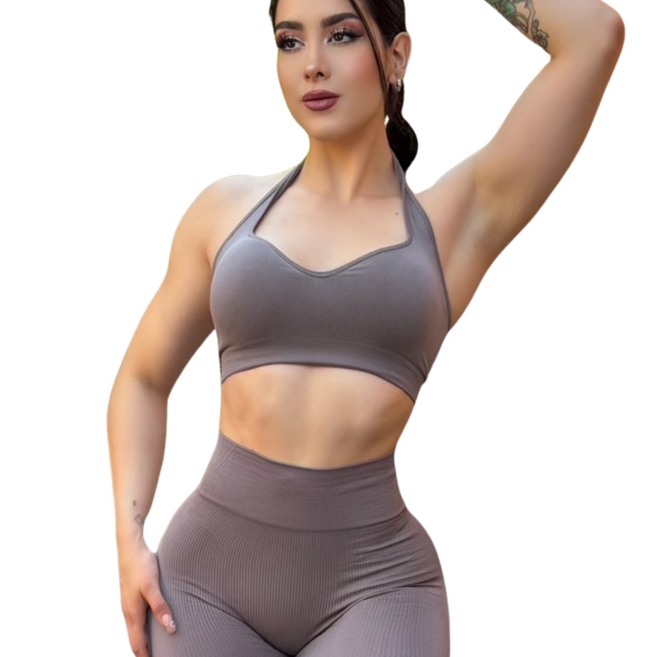 ADRIANAOLIMPO® | Top - Top Halter Deportivo | Dashian Slim – Velvet Smoke | Ropa deportiva para mujer Elite HotSale Blackfriaday Envío Gratis a México. Mayoreo Menudeo Ofertas Exclusivas