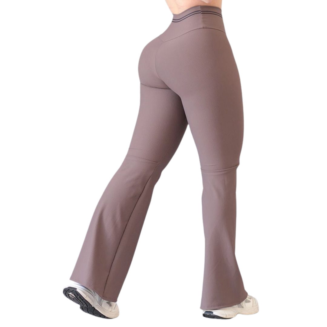 Leggings Deportivos para Mujer Fitness:  Efecto Básico, Cintura Alta, Textil Lycra Transpirable con Relieves Lineas, Color Café Mocca | Adriana Olimpo