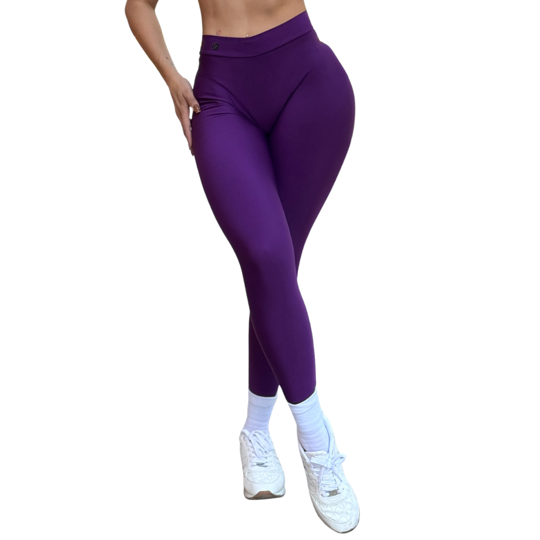 LEGGINS ADRIANA OLIMPO:  V DEEP, EFECTO PUSH UP, TEXTIL LISO.