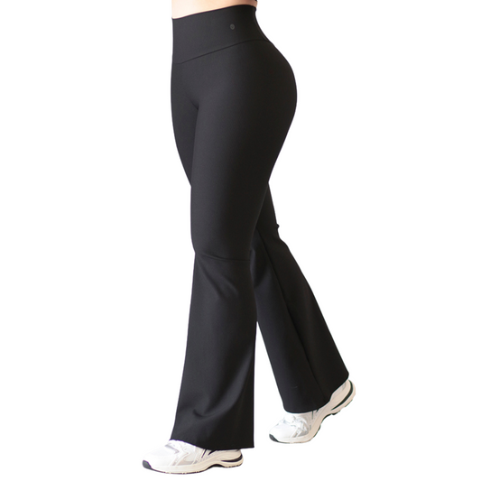 Leggings Deportivos para Mujer Fitness:  Efecto Básico, Cintura Alta, Textil Lycra Transpirable con Relieves Lineas, Color Negro | Adriana Olimpo